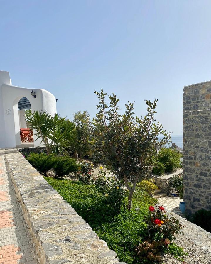 Stelani Villas & Suites Kalamaki  Eksteriør bilde