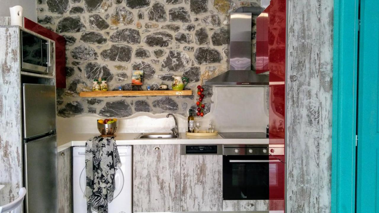 Stelani Villas & Suites Kalamaki  Eksteriør bilde