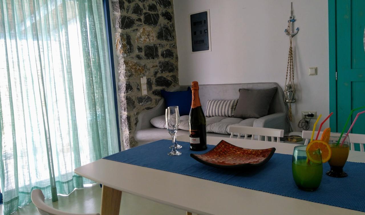 Stelani Villas & Suites Kalamaki  Eksteriør bilde
